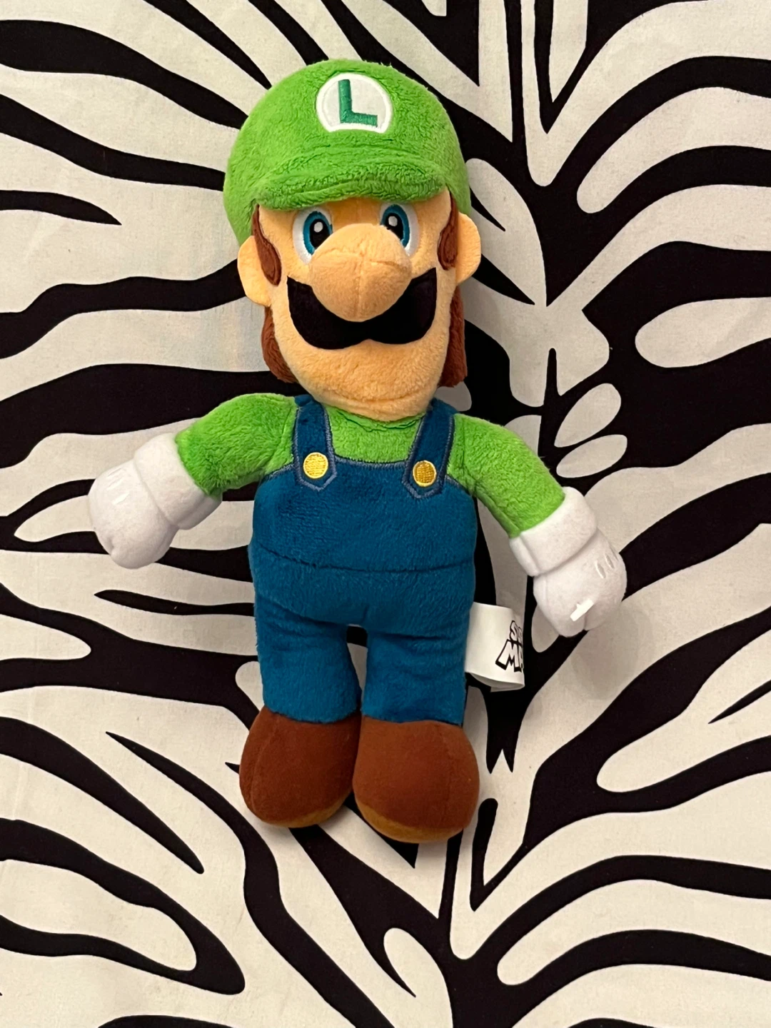 💚 Nintendo Super Mario Luigi 10 inch stuffed toy plush figure 💚