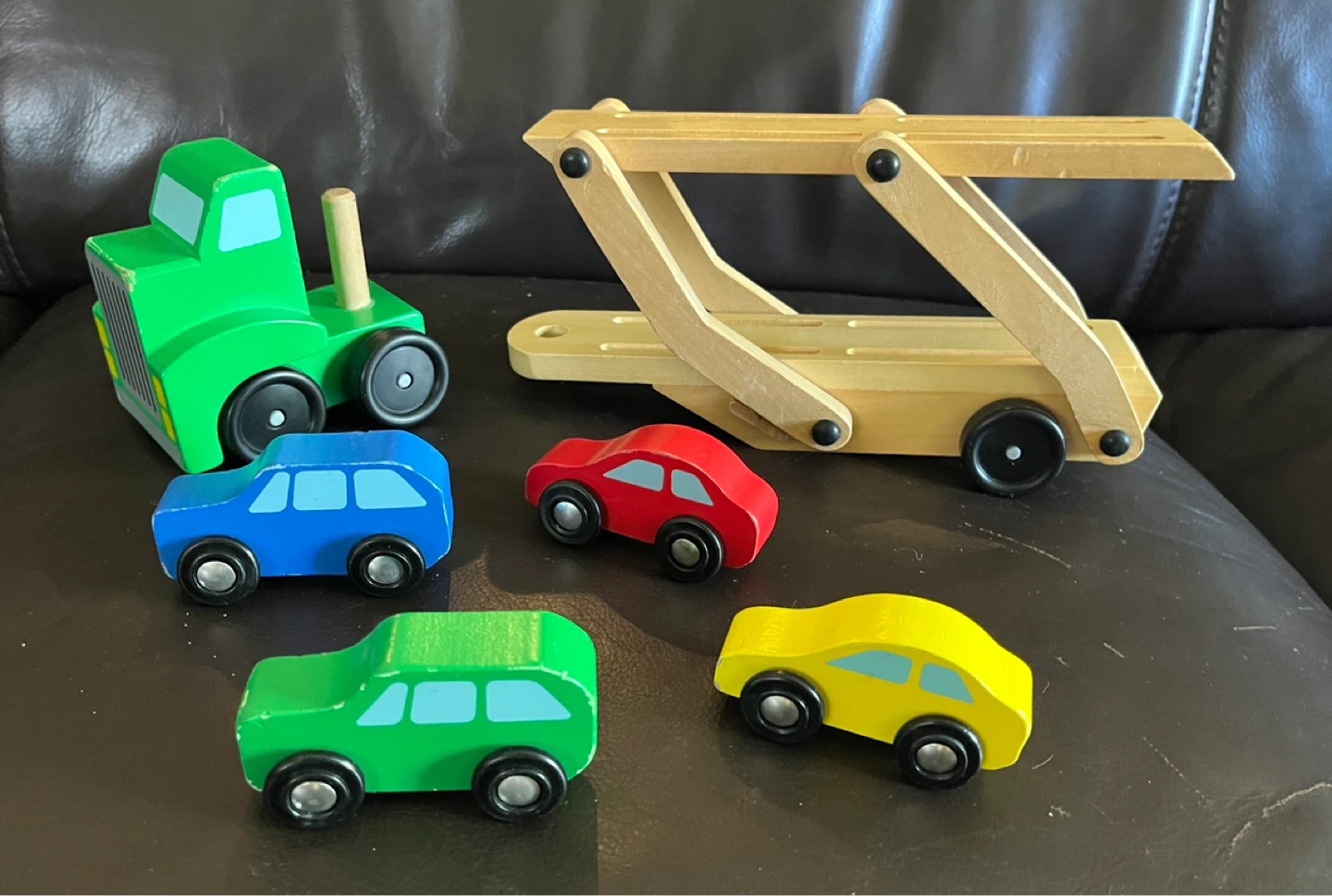 Wooden Car Carrier Truck Toy with Cars - photo 2