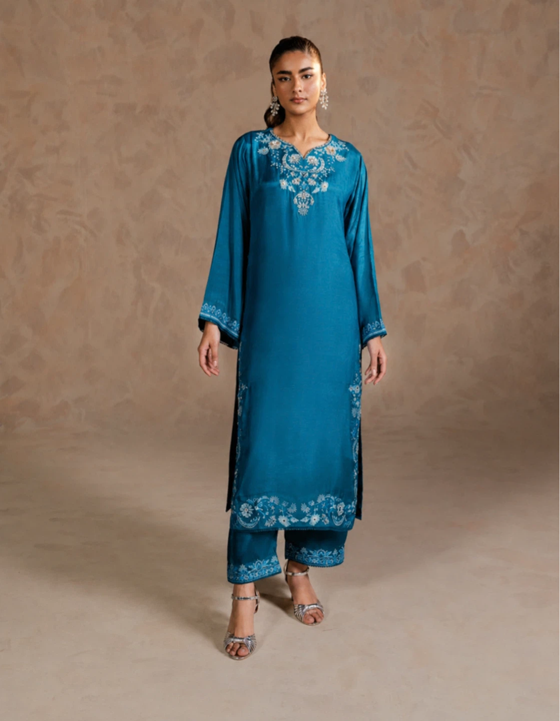 Teal Embroidered Kurta and Pyjama Set