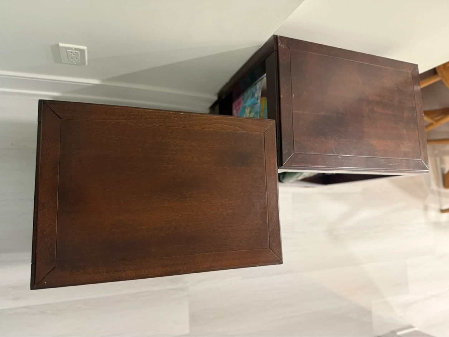 Set of 2 Dark Wood Side Table with Shelf - photo 2