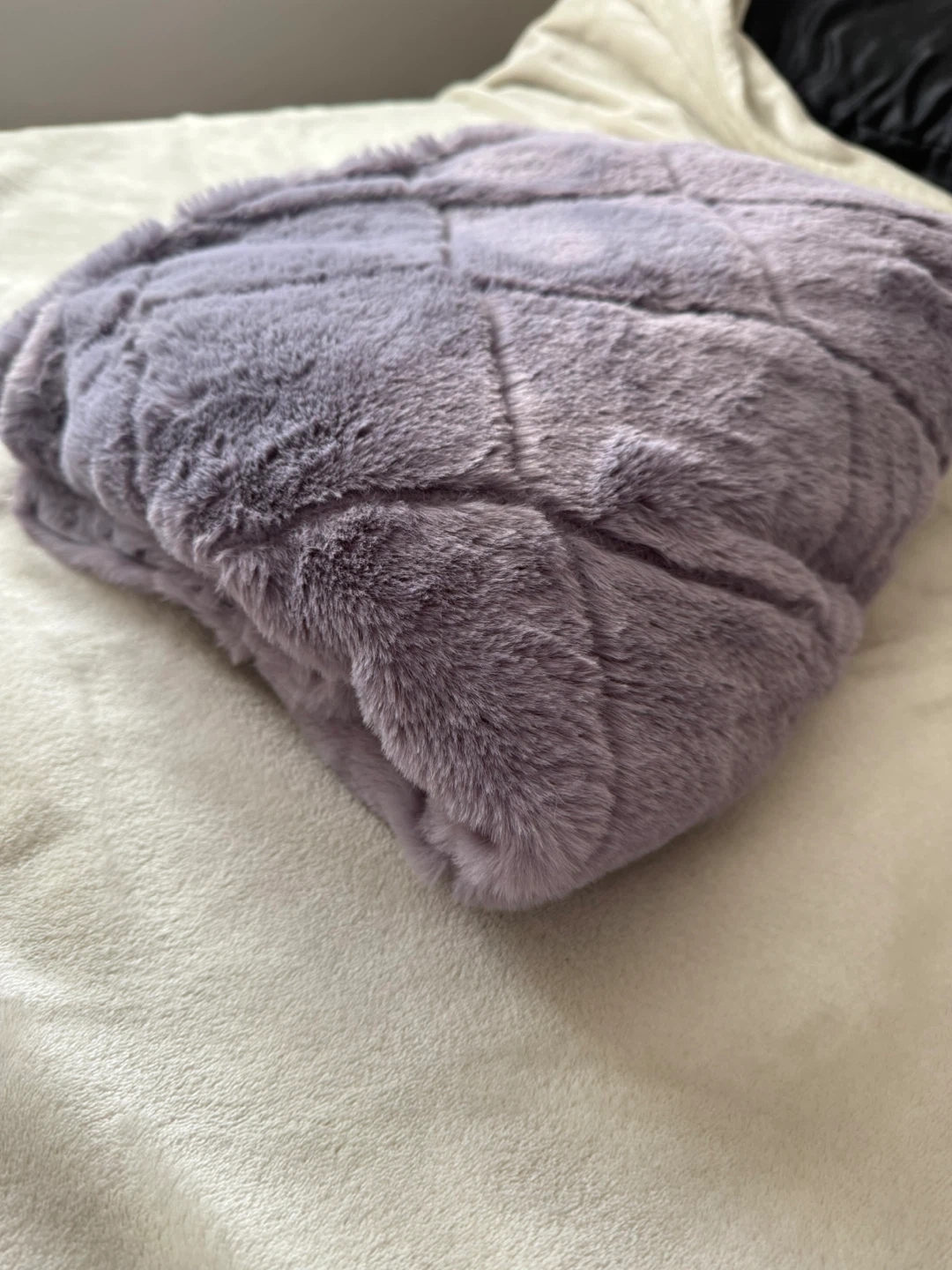 Plush Throw Blanket - Lilac