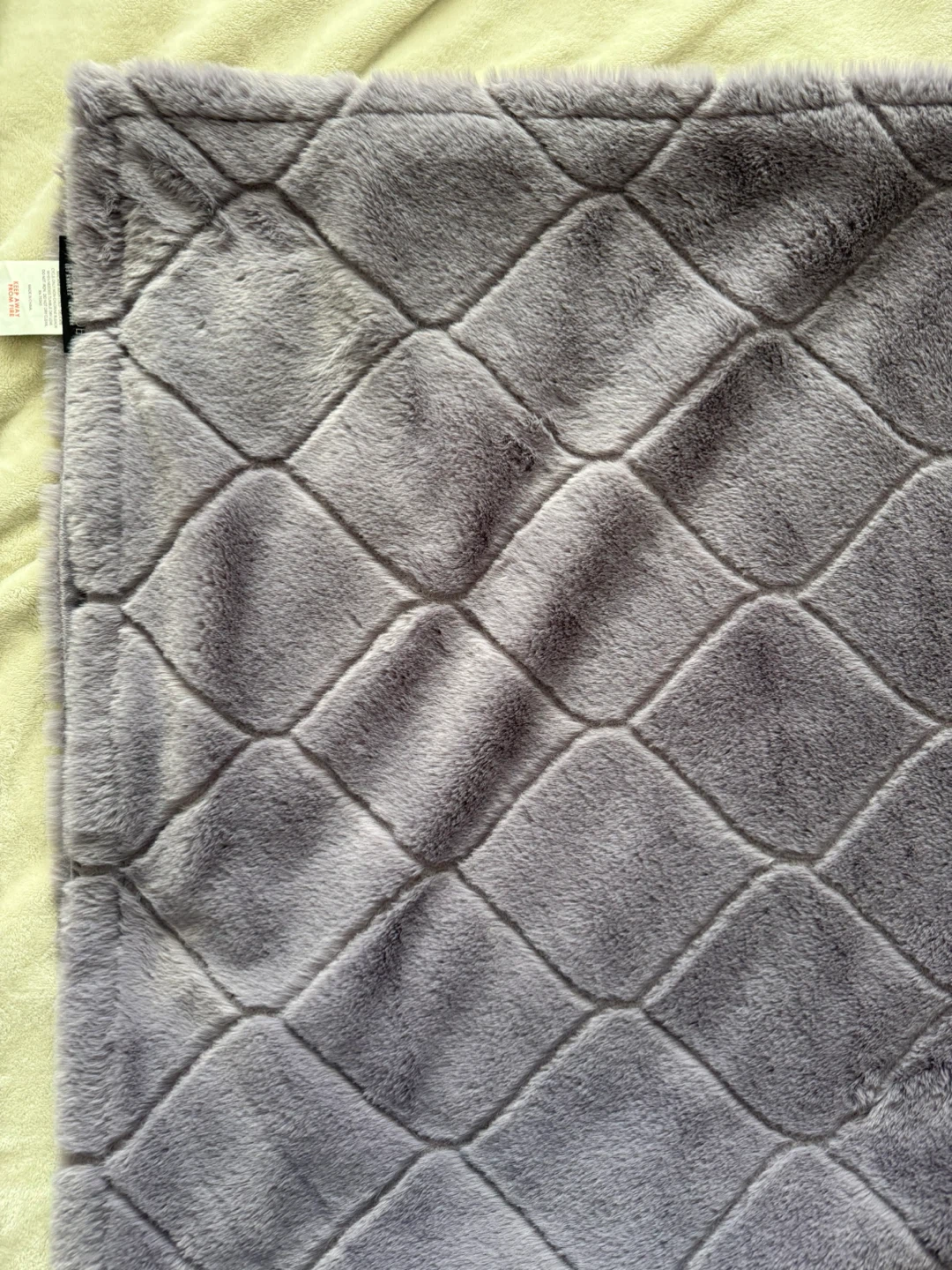 Plush Throw Blanket - Lilac - photo 4
