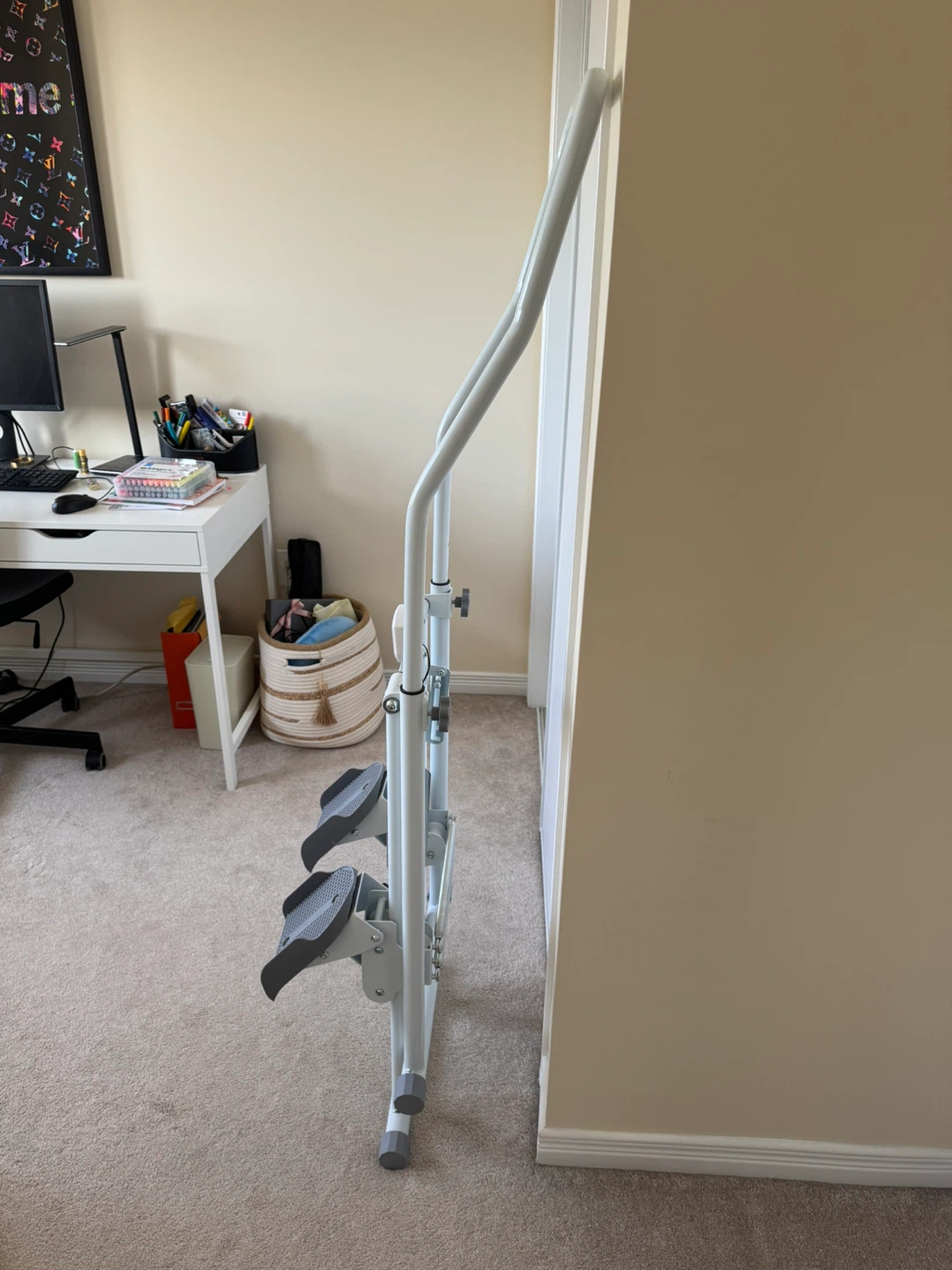 White Stair Stepper Machine w/ Digital Monitor Screen - photo 5