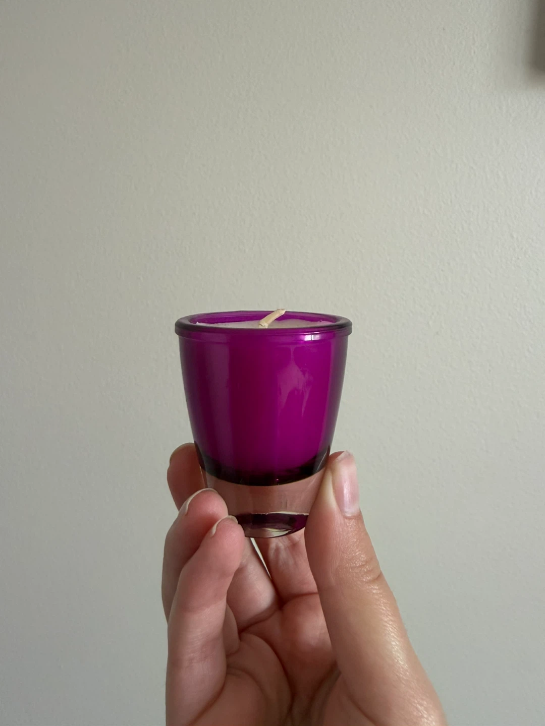 4x Purple Glass Votive Candle Holders - photo 2