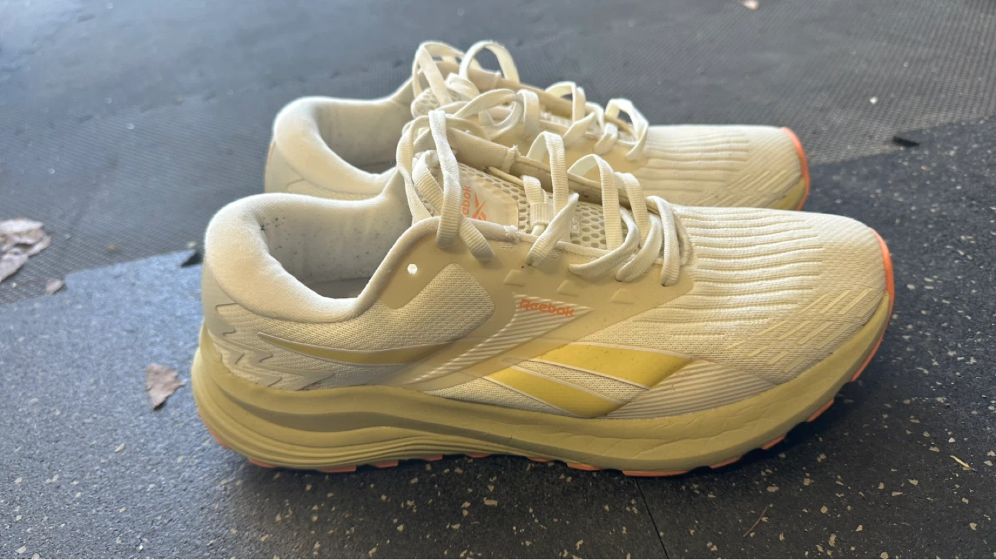 Reebok men's White Running Shoes Size US 9 - photo 4