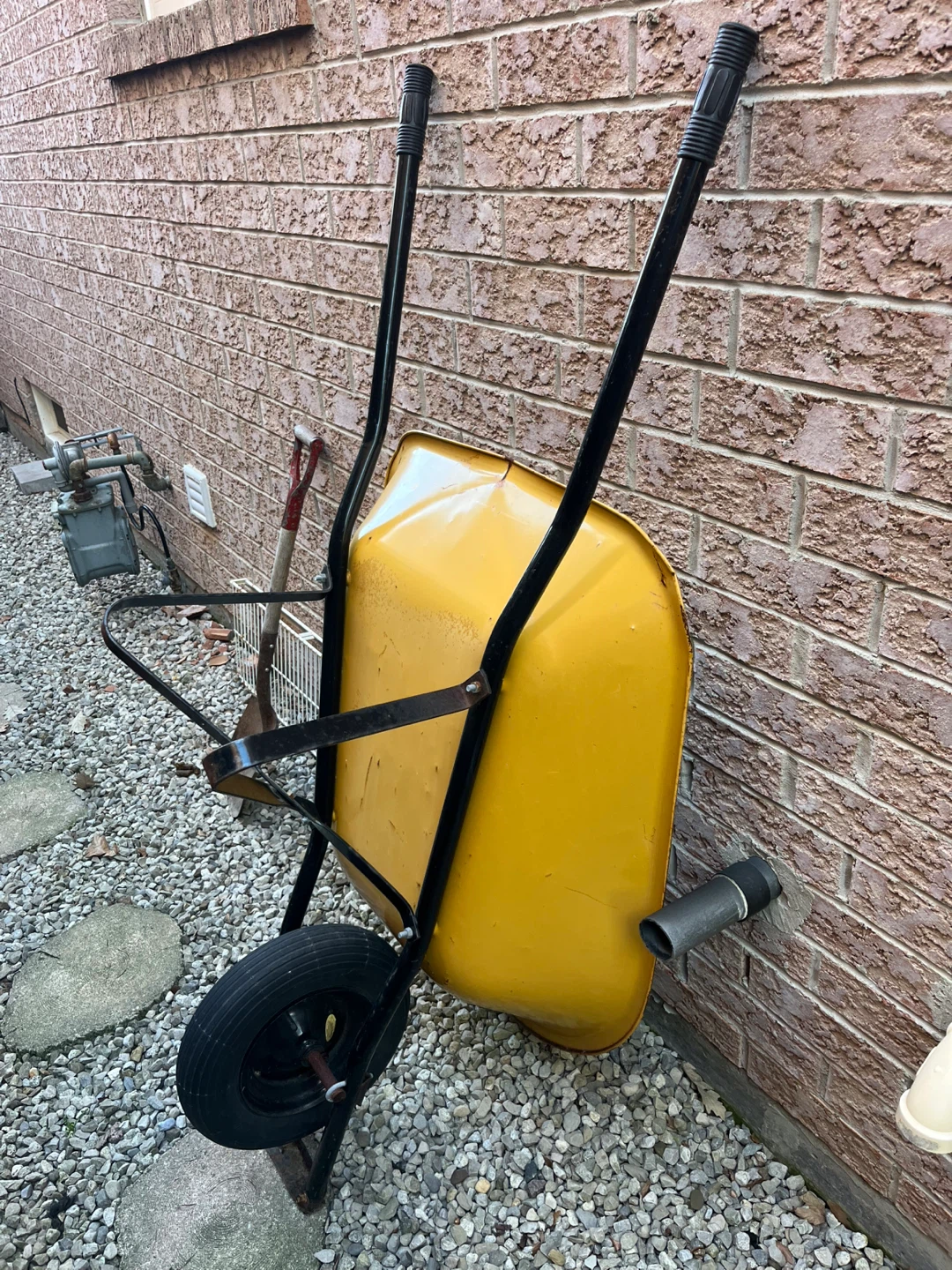 Wheelbarrow