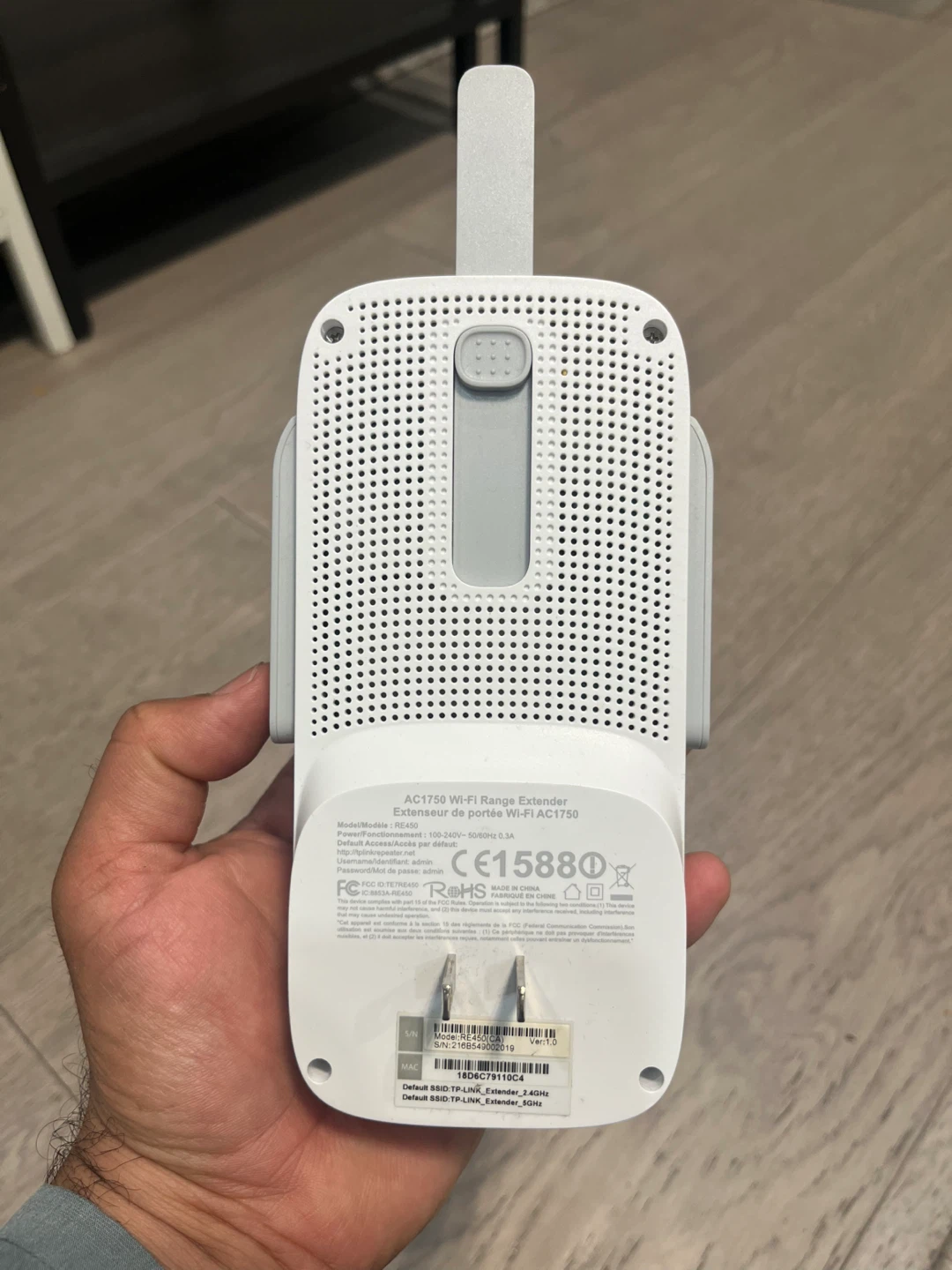 TP-Link AC1750 Wi-Fi Range Extender - photo 2