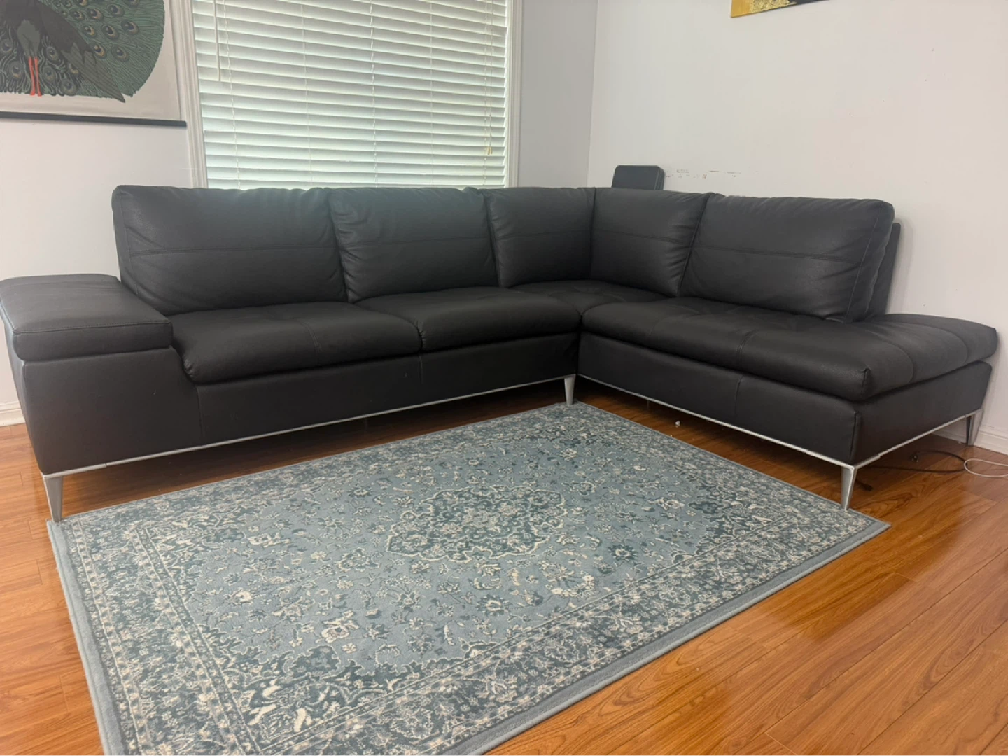 Andrew Modern Right-Facing Sectional Sofa with Storage