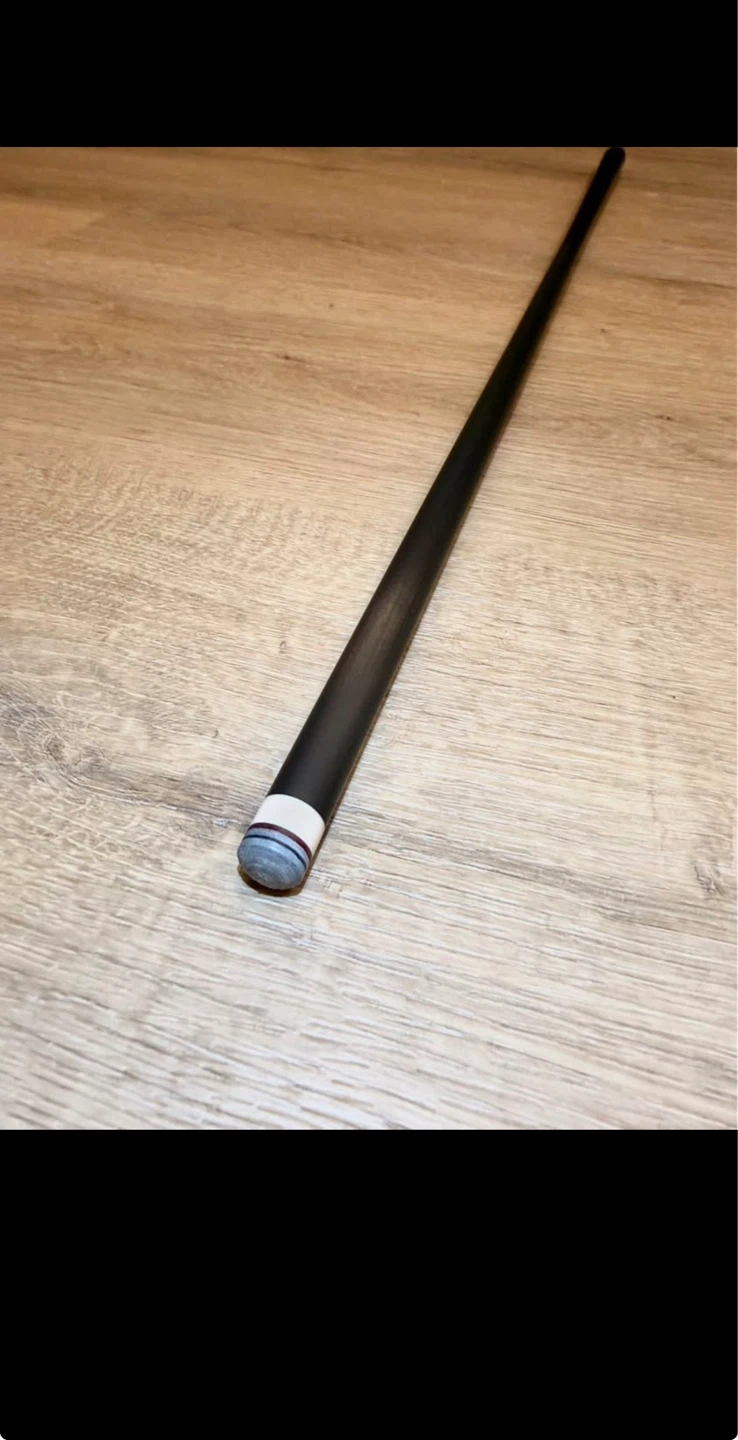 NEW Raven 12.4 Pro Carbon Cue Shaft  Never Used / Low Deflection