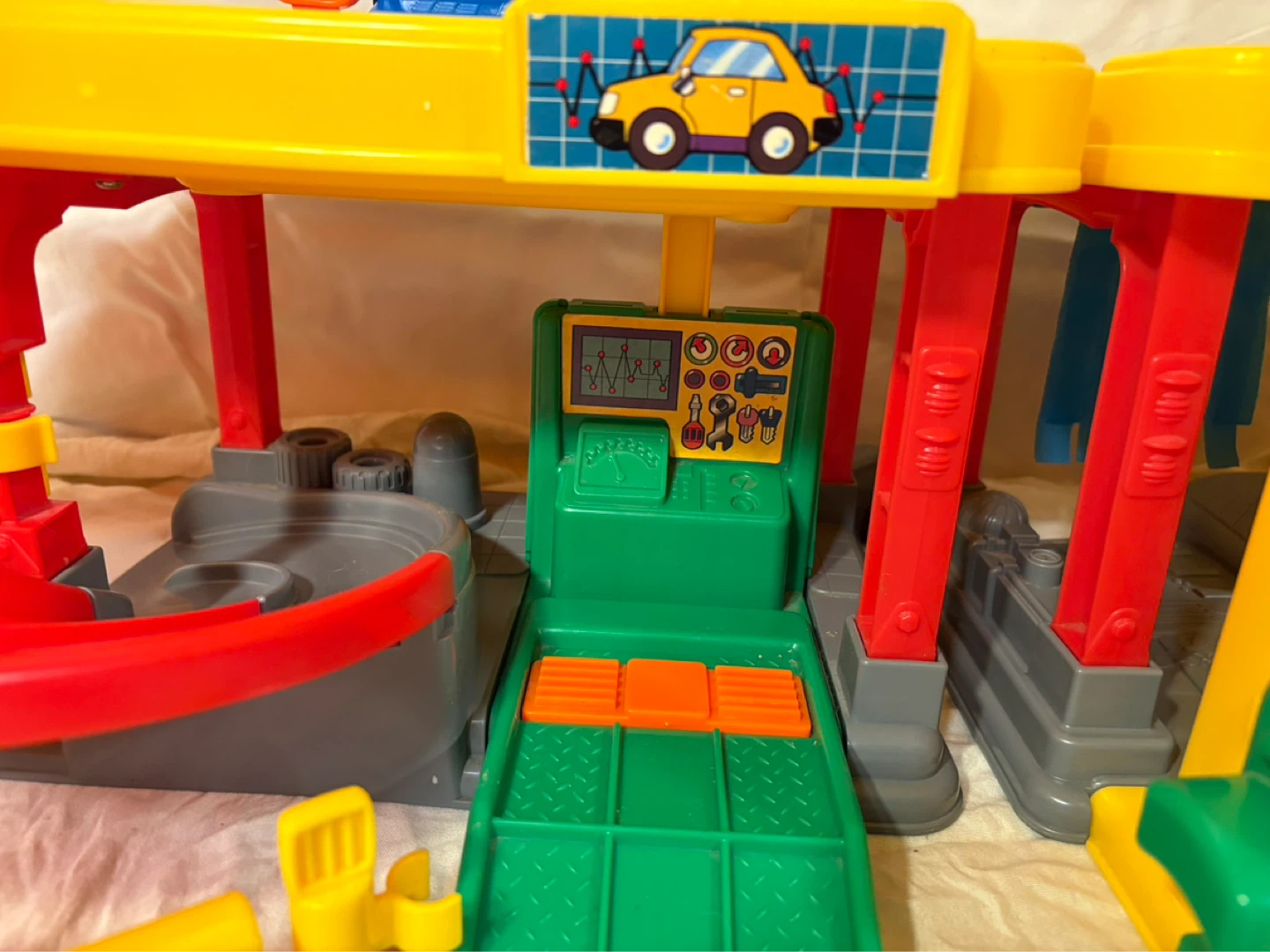 Little People Ramps Around Garage 2003 (COMPLETE SET) - photo 3