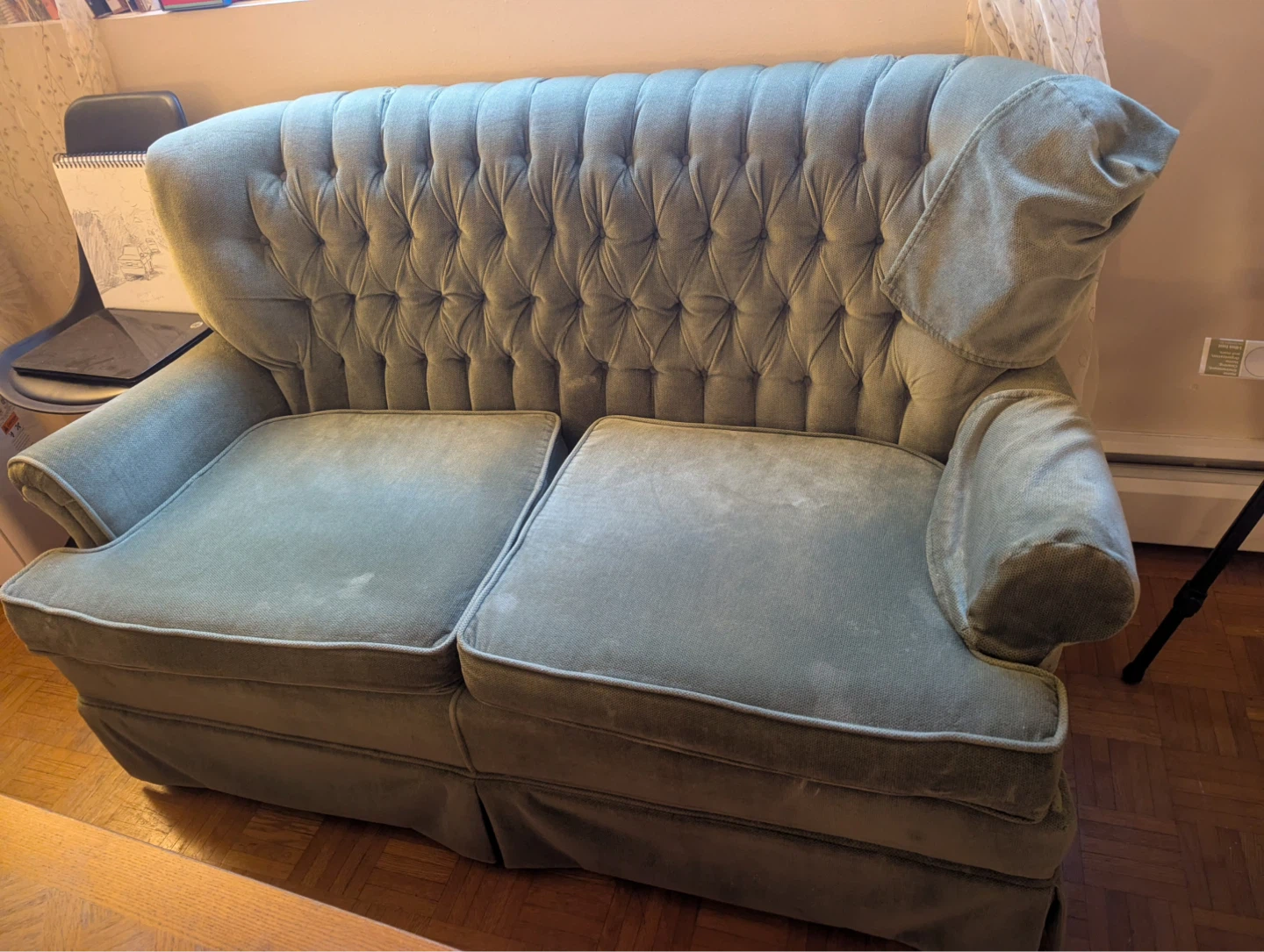 Free-Tufted Sofa - Light Green