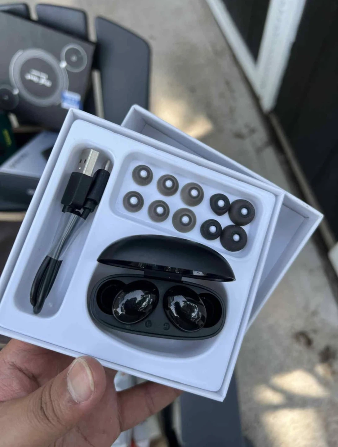 Tranya T20 True Wireless Earbuds - photo 3