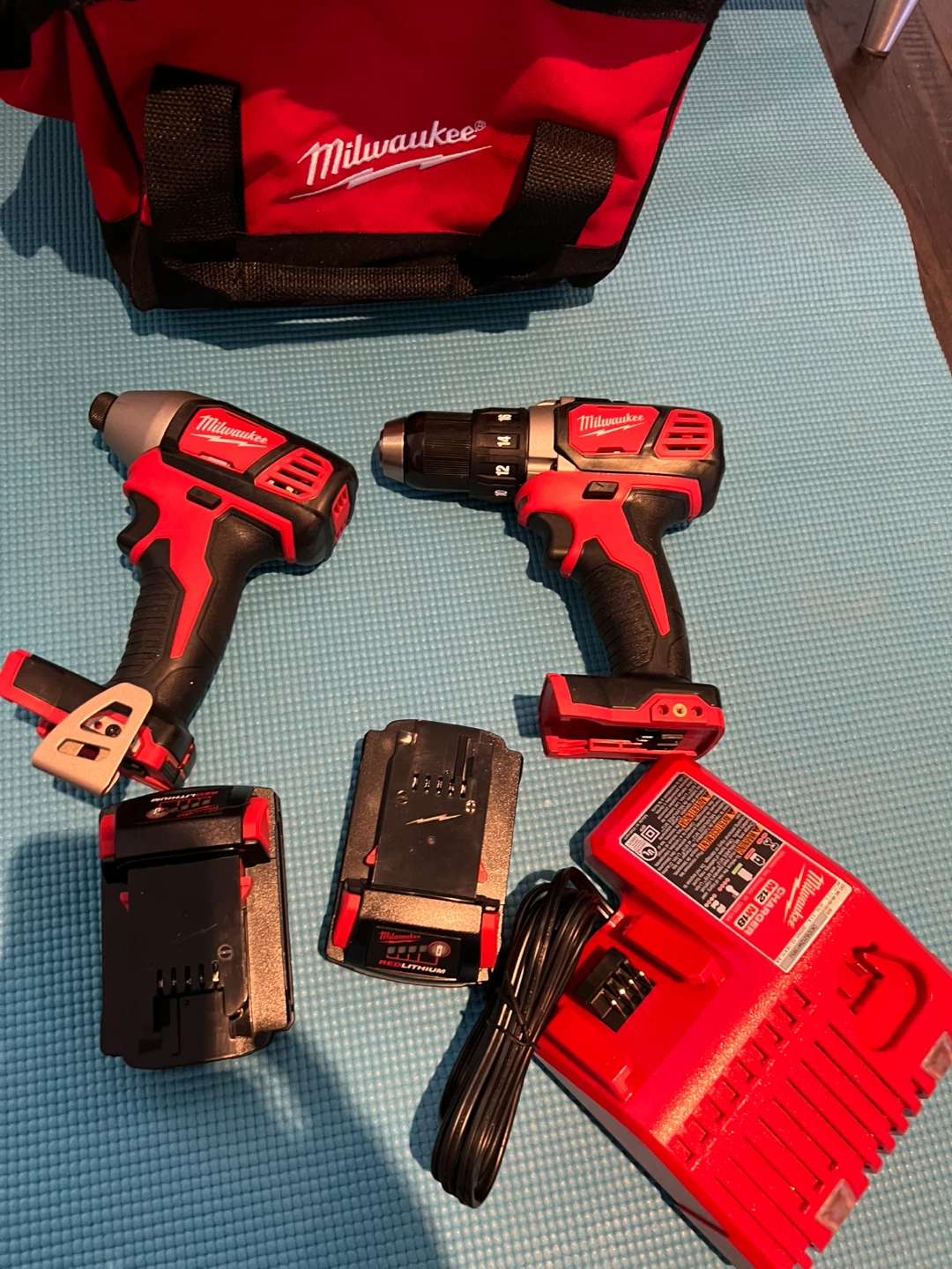 Milwaukee M18 Cordless Drill and Impact Driver Combo Kit - photo 5