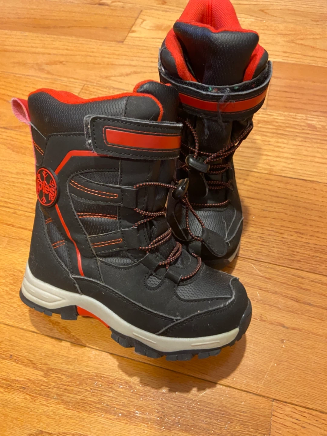 Totes Kids Black Red Winter Snow Boots Size 12 Medium - photo 3