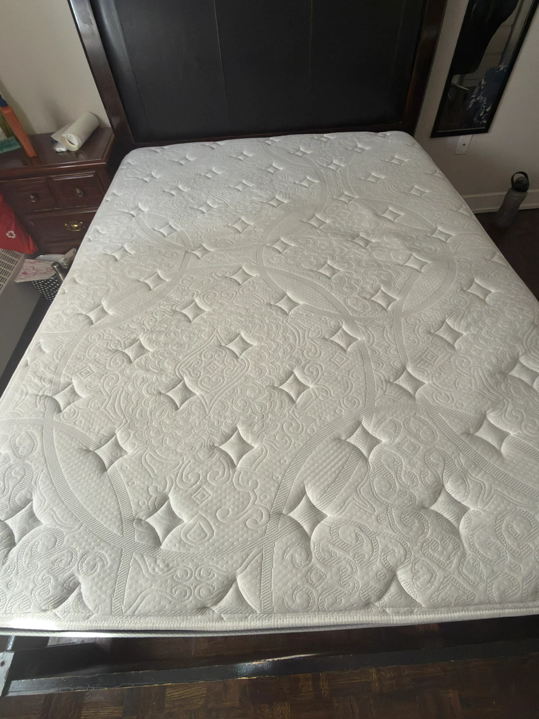 Sleep country Kingsdown Mattress