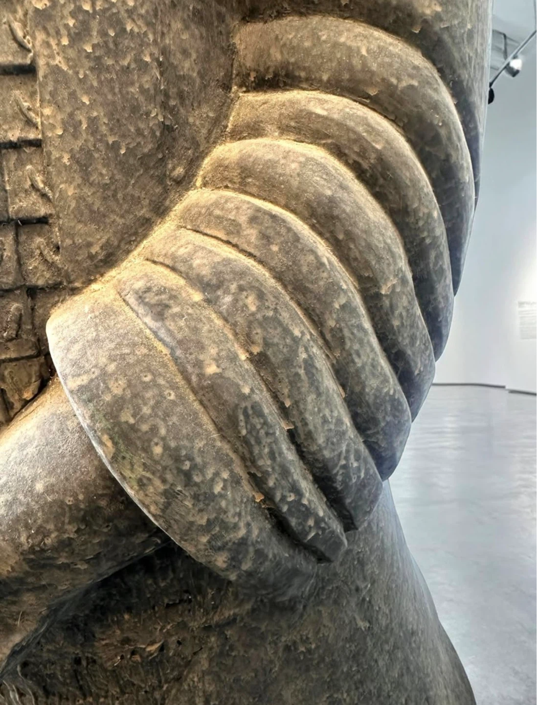6’2 TALL - Terracotta Warrior Statue - OVER 25 years old - photo 3