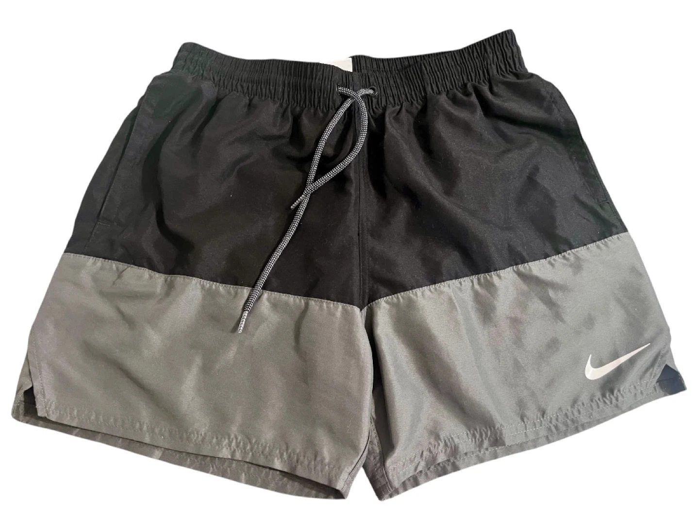 Nike Unisex Swim/Active Shorts – Medium