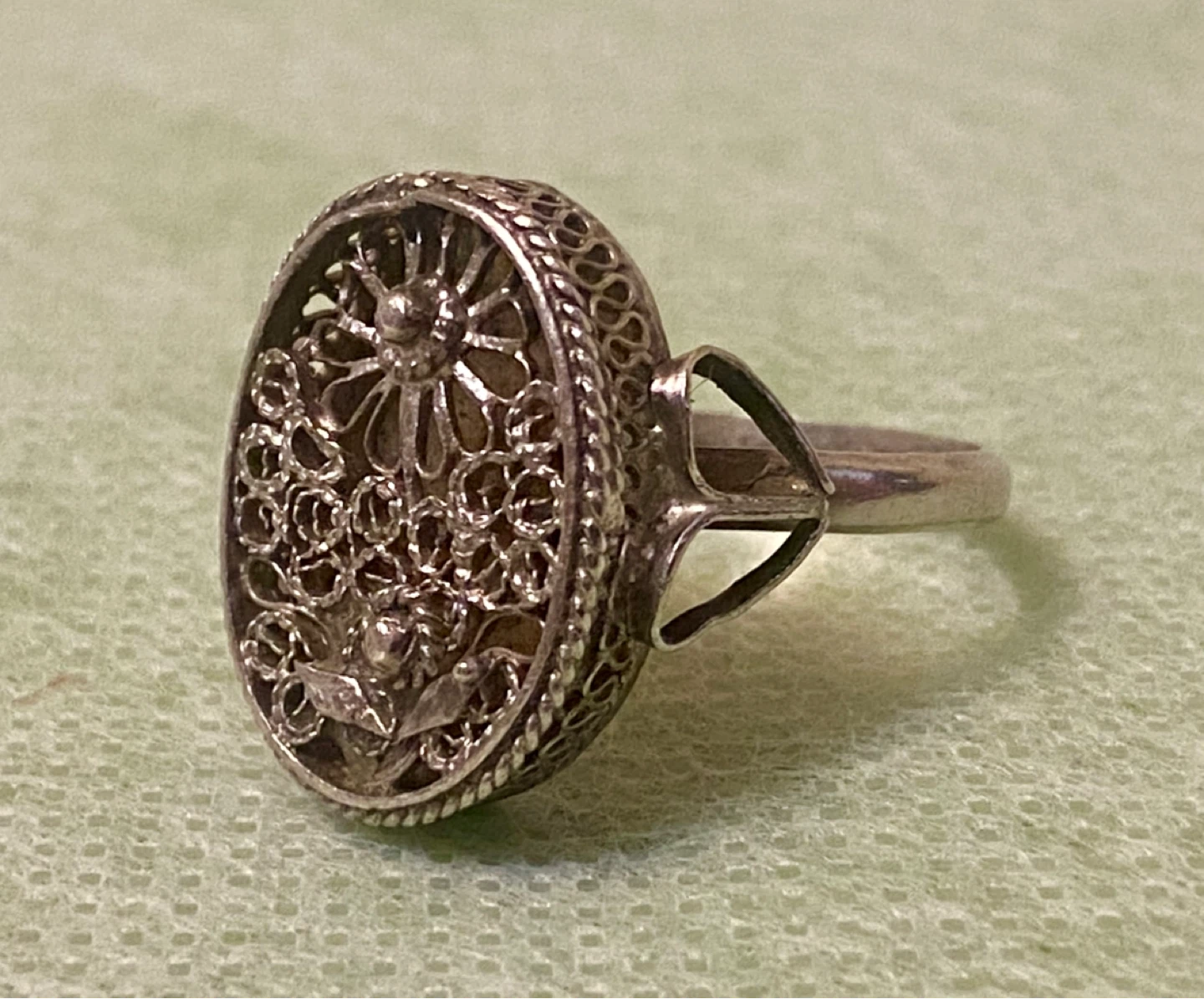 Antique Filigree Ring - 900 Silver