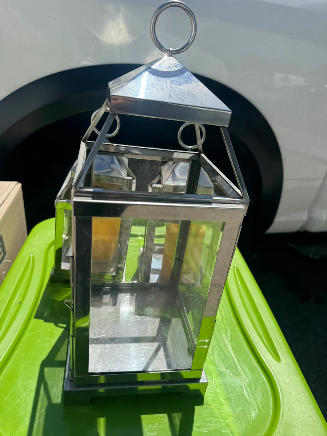 Set of 3 Metal Lanterns with Yellow Candles - photo 2