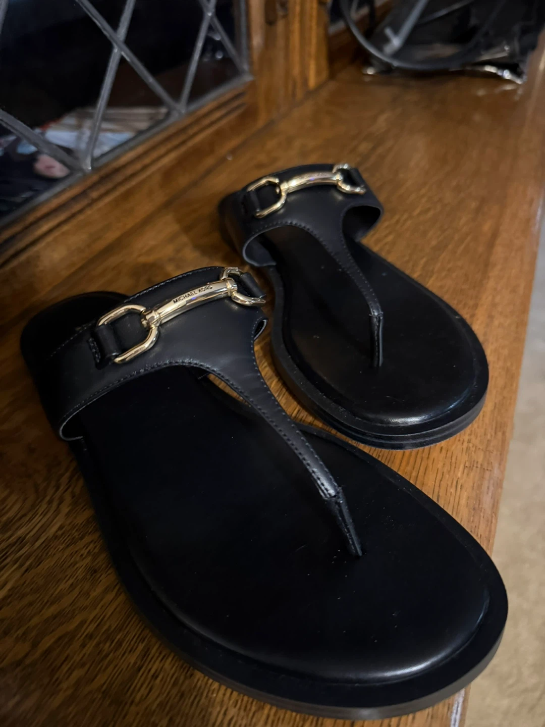 Michael Kors Carson Leather Sandals - Black - Size 7 - photo 5