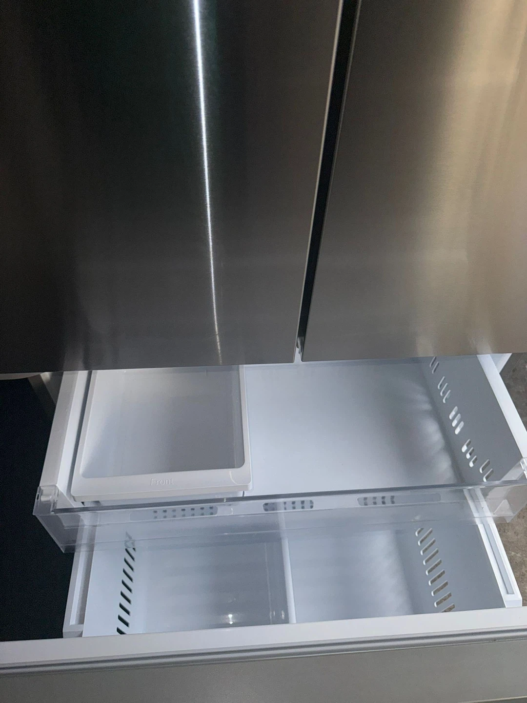 LG French Door Refrigerator - Stainless Steel - photo 3
