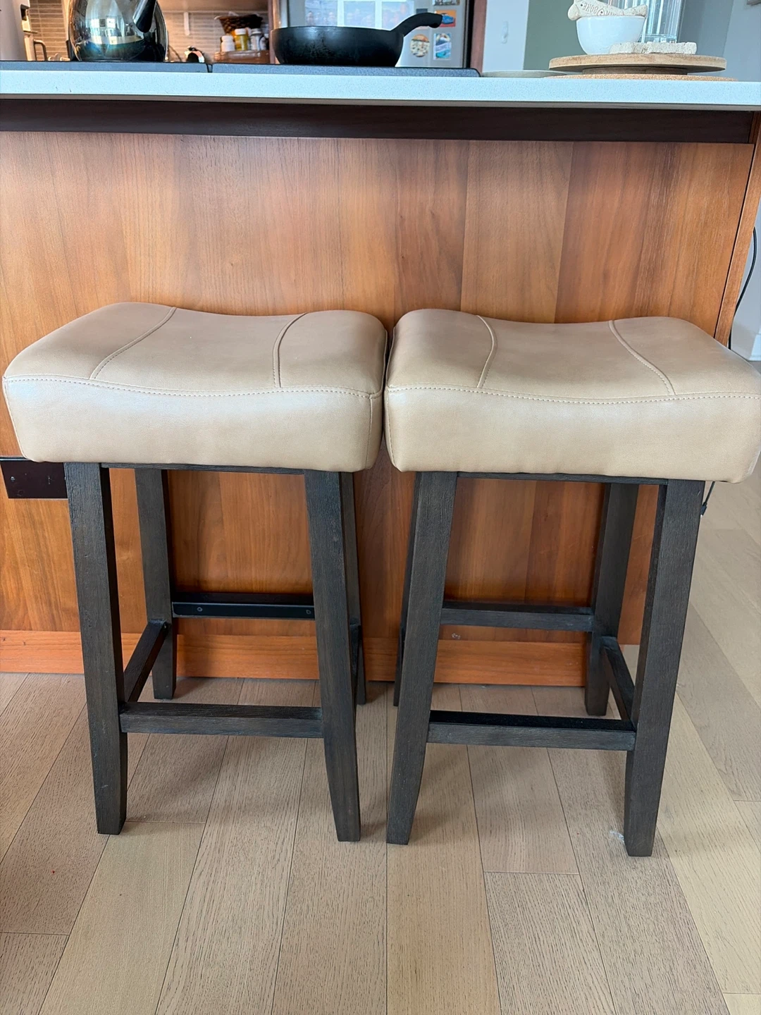 Set of 2 Tan Faux Leather Bar Stools