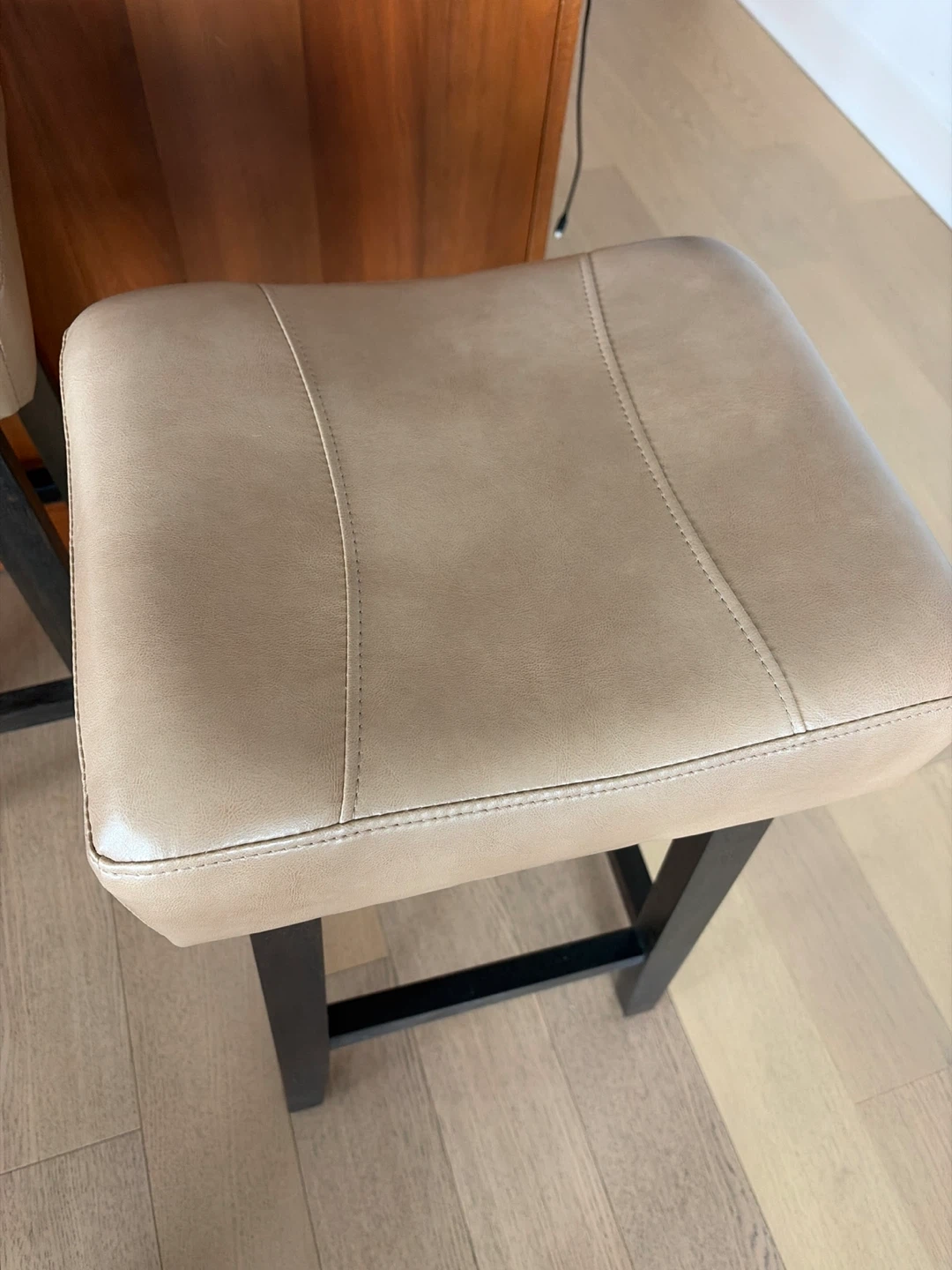 Set of 2 Tan Faux Leather Bar Stools - photo 2