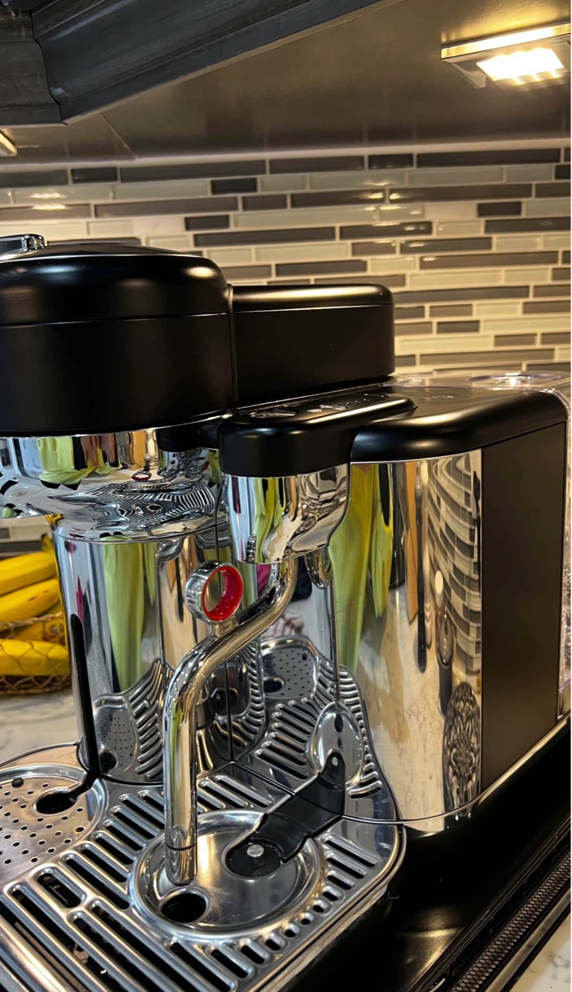 Breville Nespresso Vertuo Creatista BVE850 USC Espresso Machine