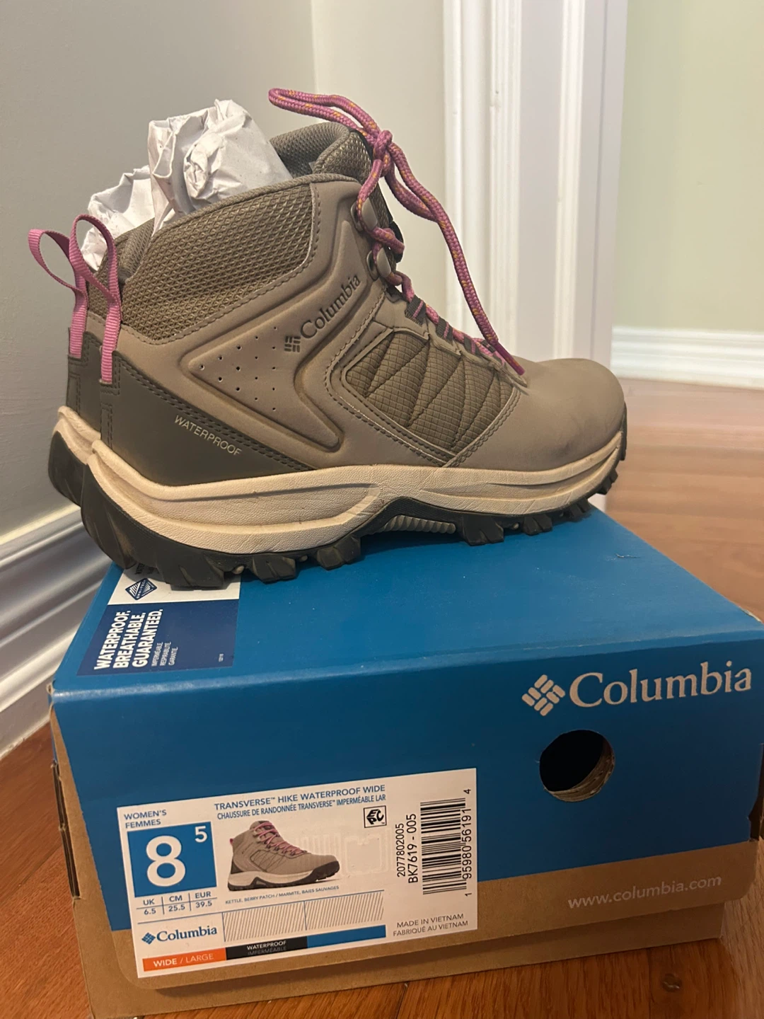 Columbia Women's Transverse Hiker Waterproof Boots Size 8 - photo 2