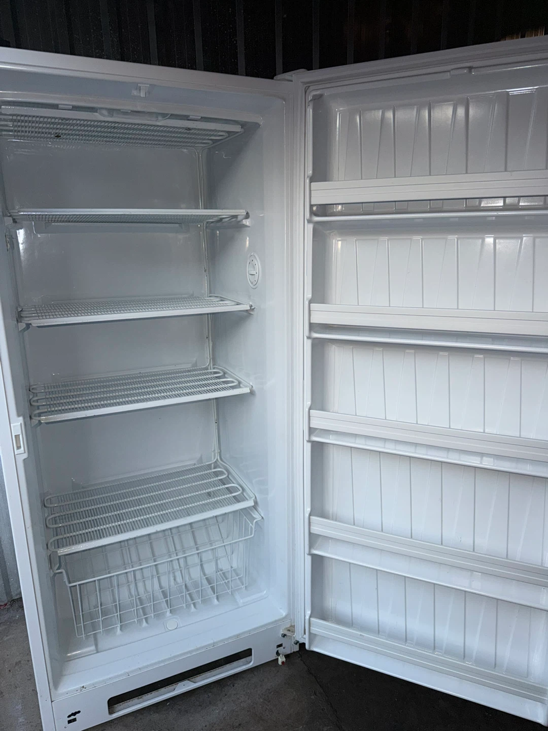 Wood’s Upright Freezer
