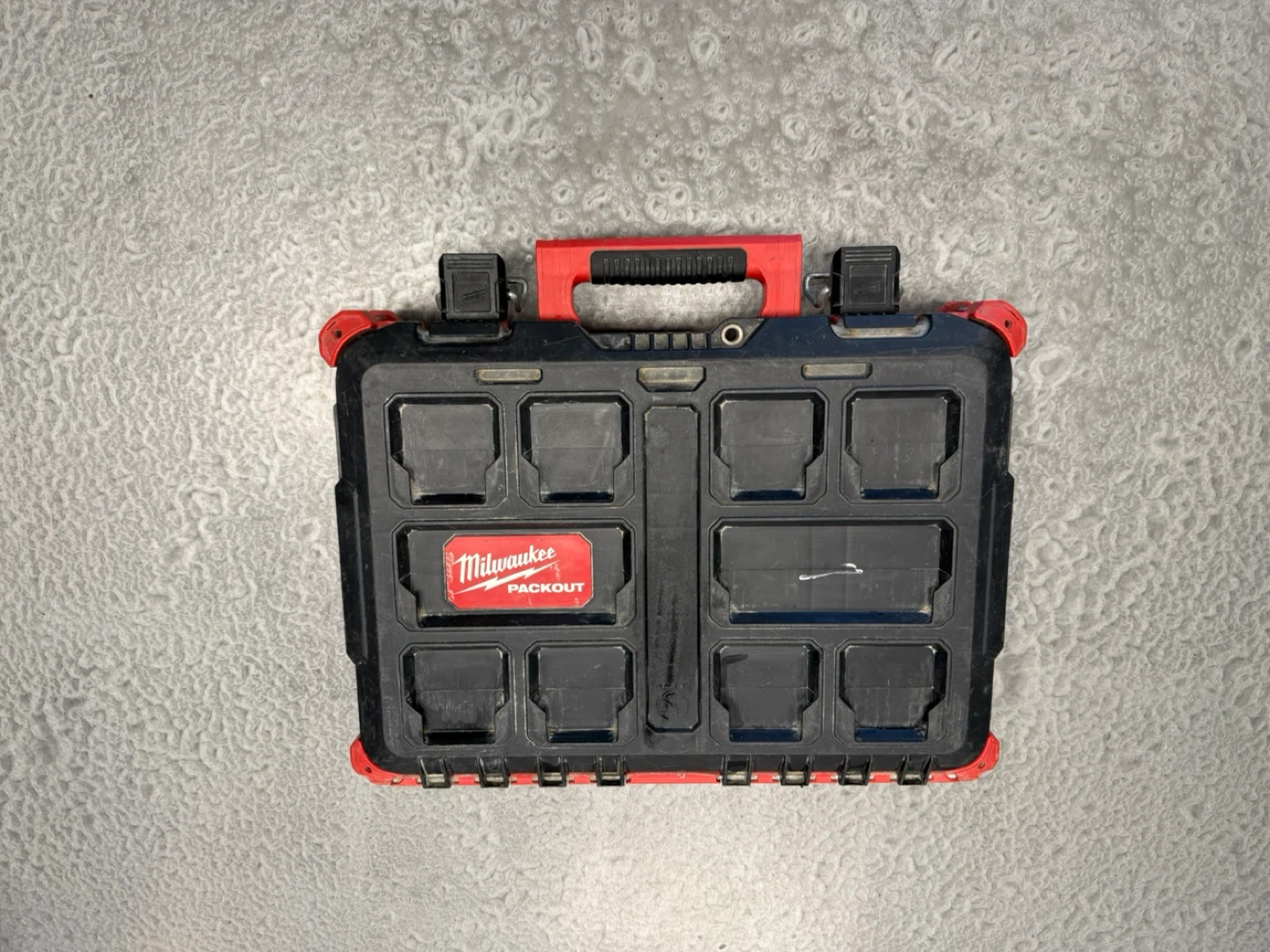 Milwaukee PACKOUT Red and Black Tool Box Case - photo 2