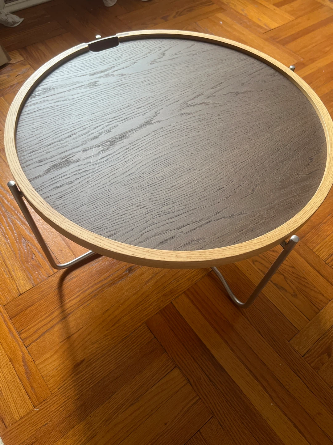 Round Tray Table with Silver Metal Base - photo 2