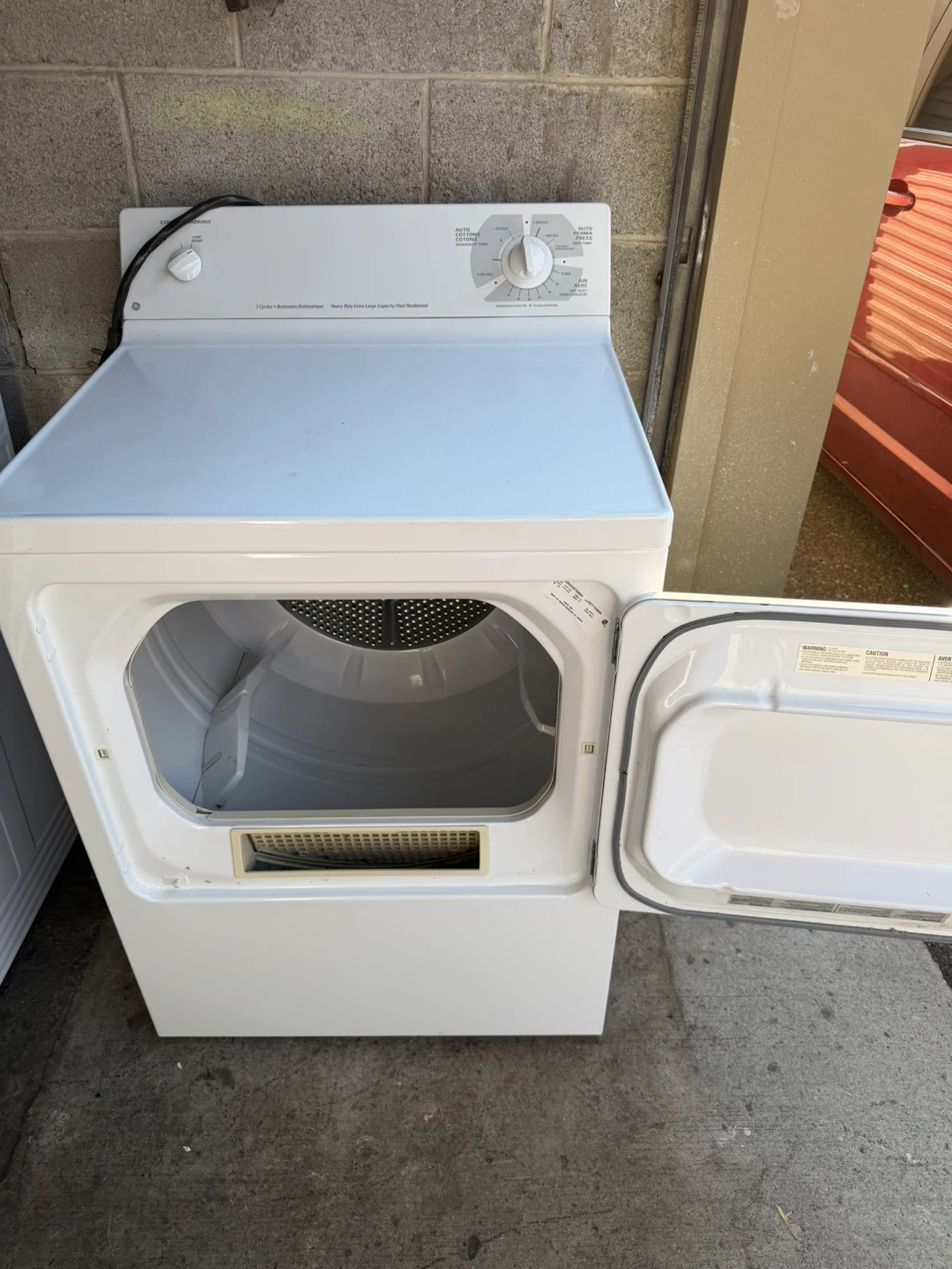 GE White Electric Dryer - photo 5