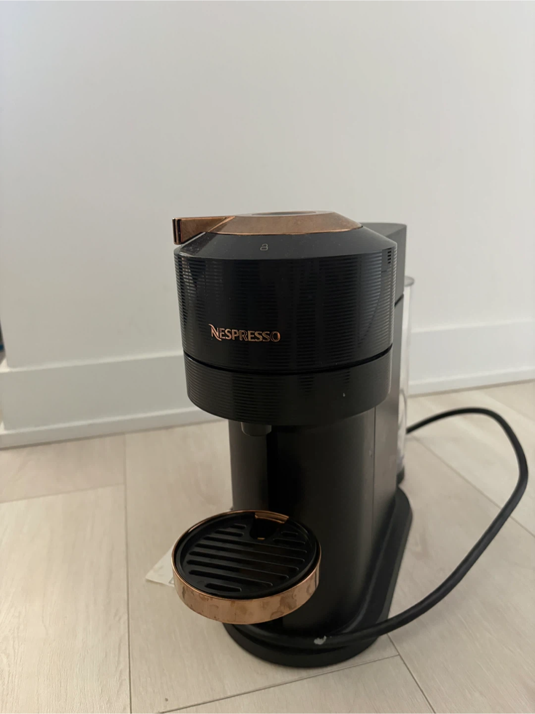 Nespresso Vertuo Espresso Machine - photo 3