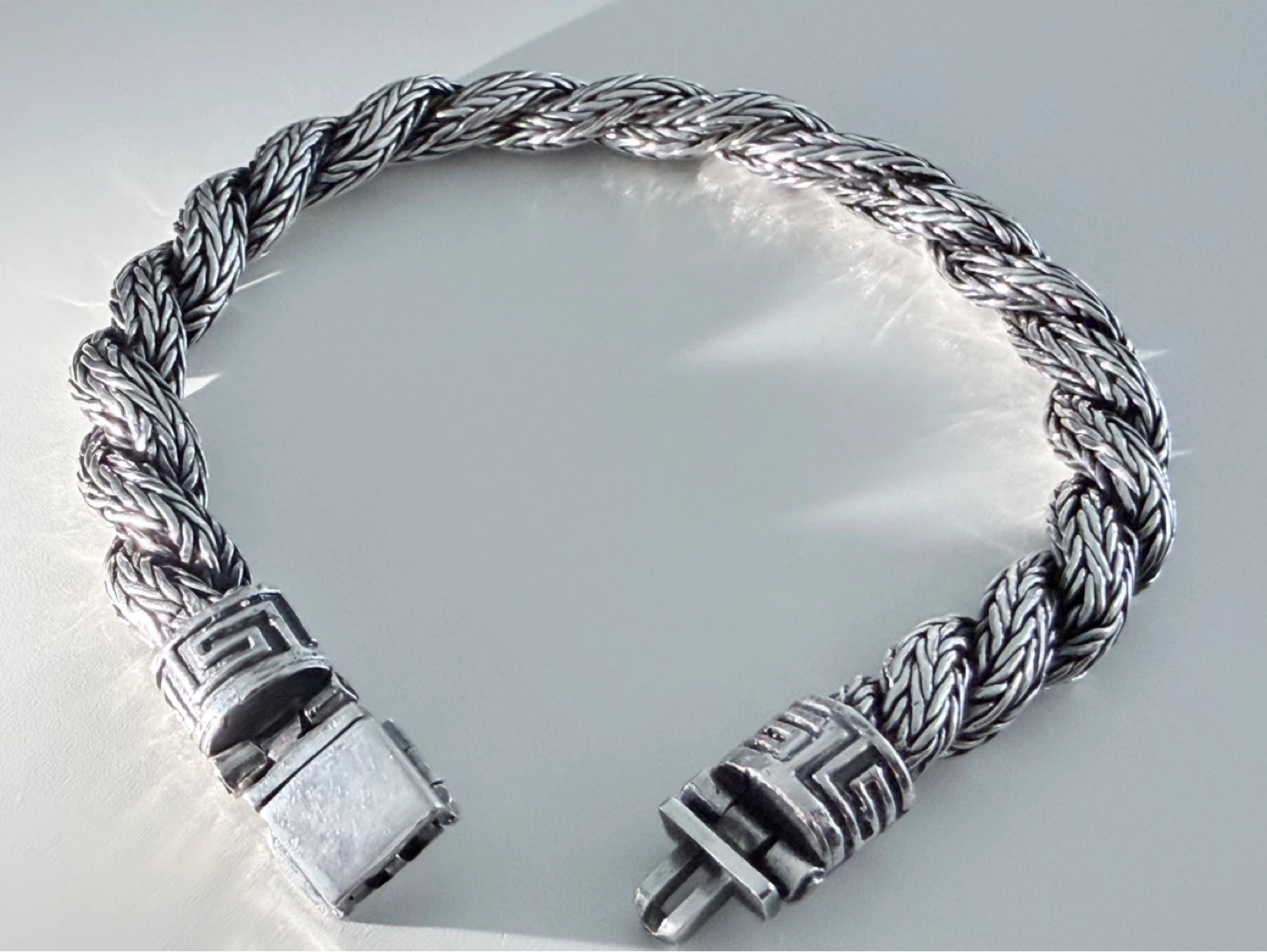 Elegant Taxco 925 Silver Slave Bracelet – Timeless Craftsmanship - photo 2