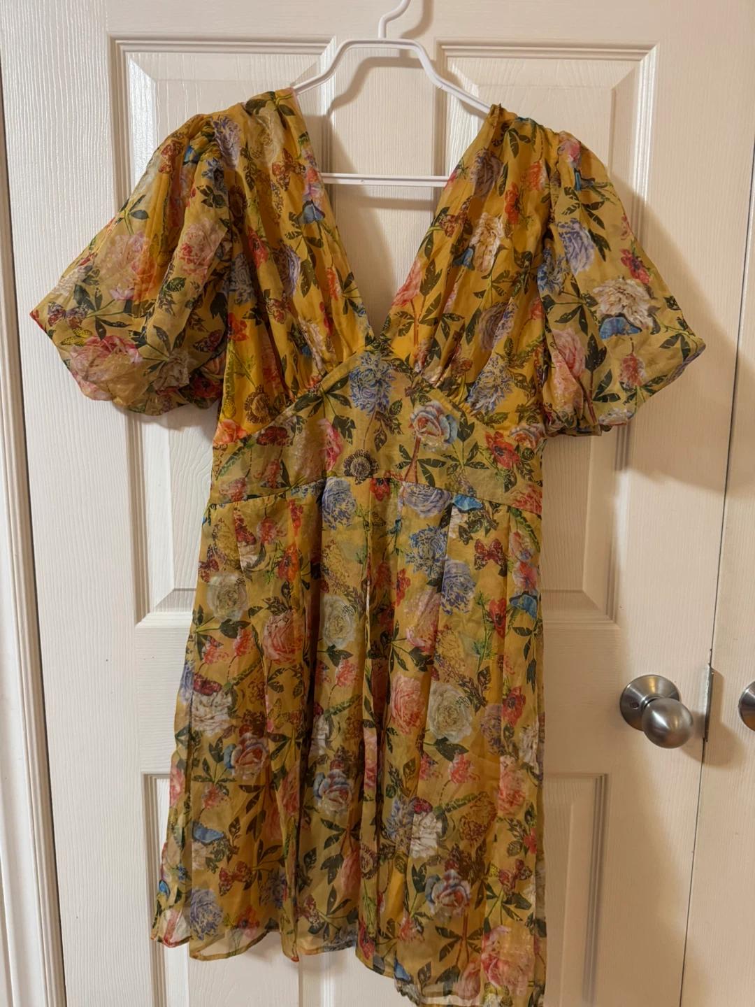 New Light Floral Puff Sleeve Mini Dress