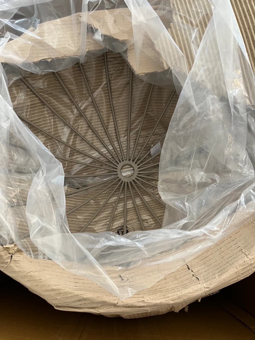 BNIB Crate & Kids Clay Wire Bear Bin - photo 2