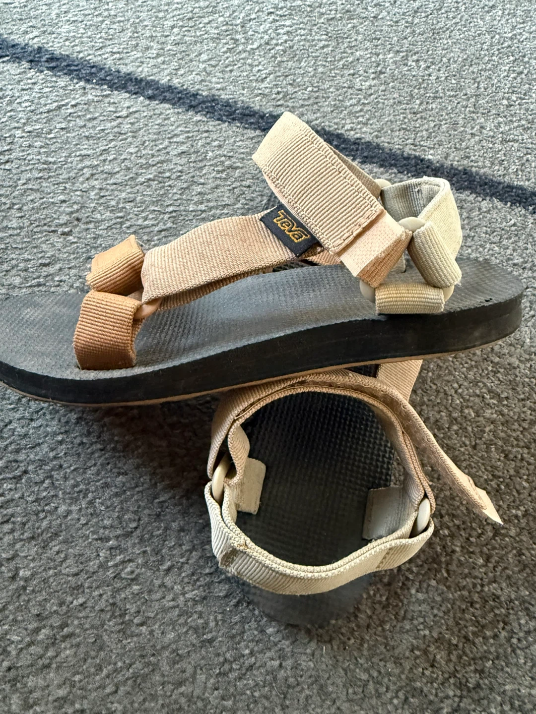 Women’s Teva Sandals - photo 2