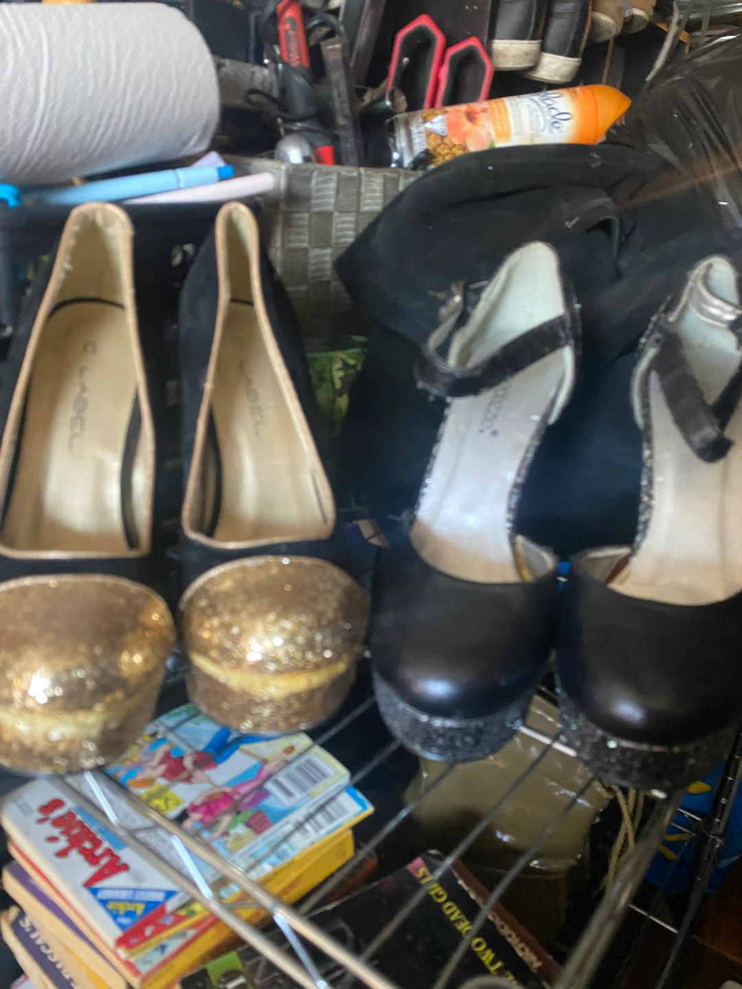 Black and Gold Glitter Platform Heels - photo 2