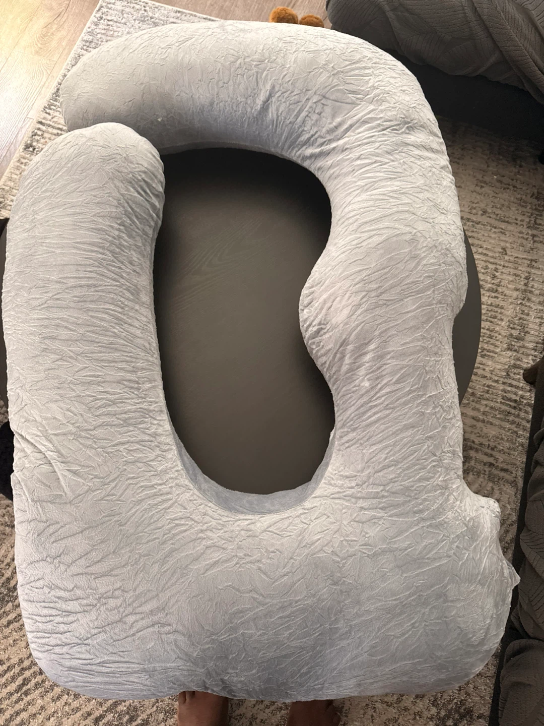 U-Shaped Maternity Pillow - photo 2