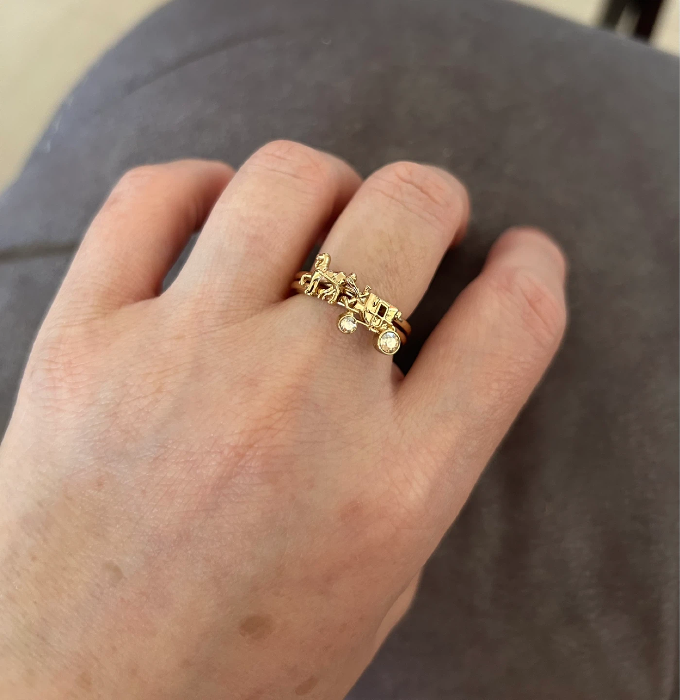 Authentic Coach Horse and Carriage Ring - photo 3