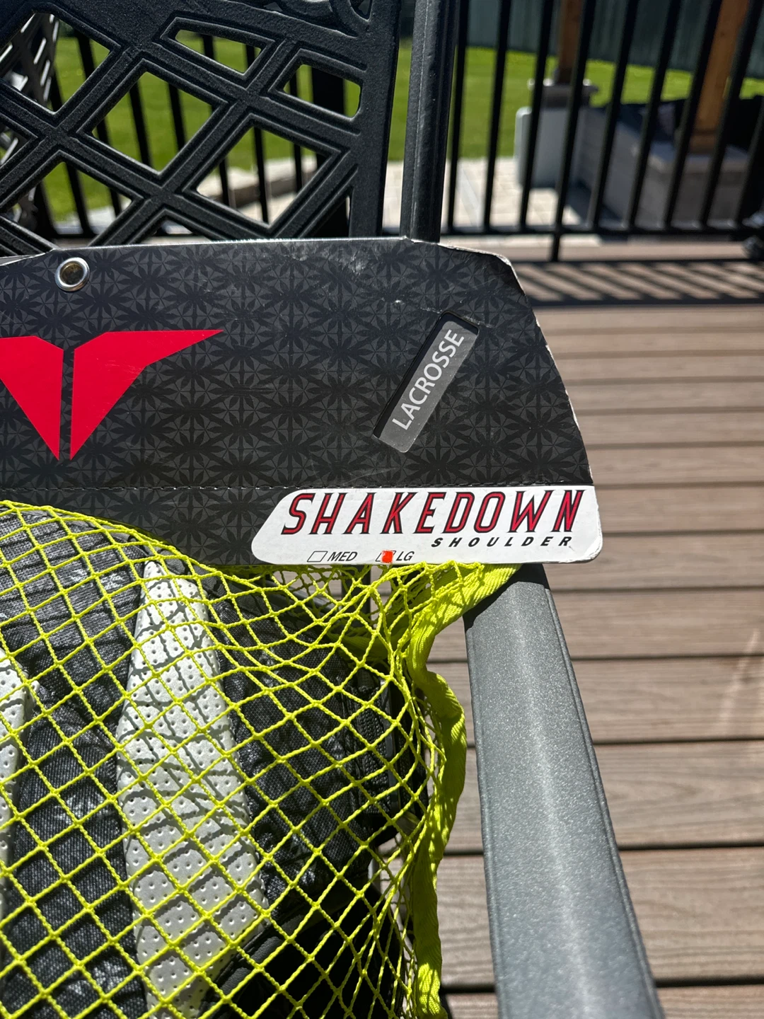 Brine Shakedown Lacrosse Shoulder Pads - large - photo 2