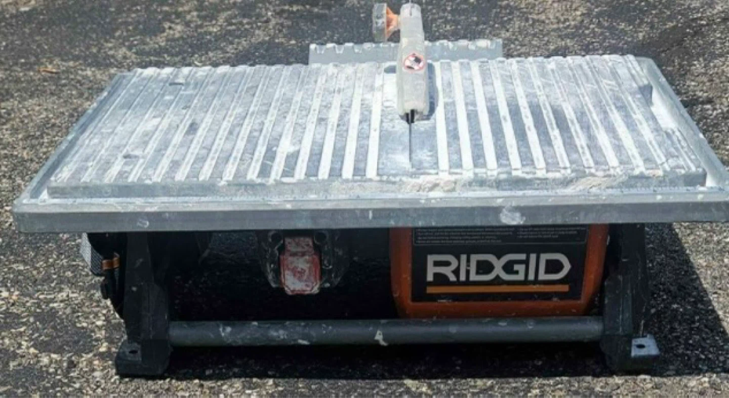 RIDGID Tile Saw