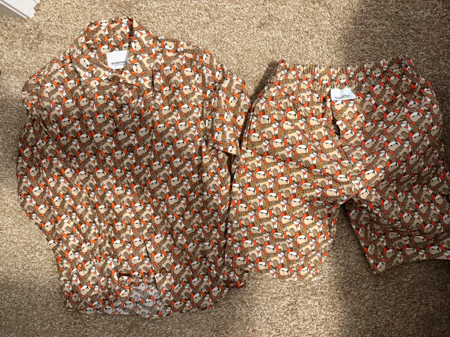Burberry Boys' Sloth Print Shirt and Shorts Set - photo 2