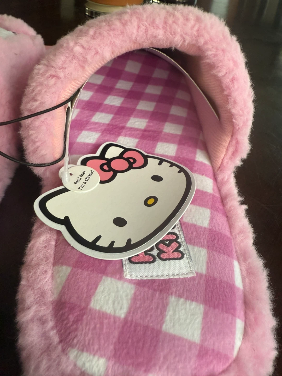 Hello Kitty slippers - photo 2