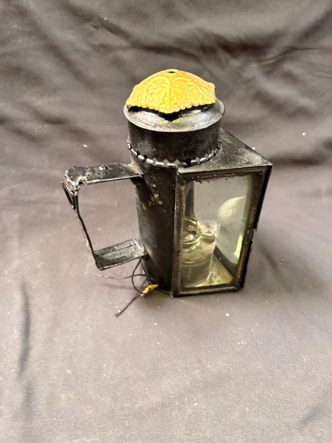 Vintage Black Metal Oil Lantern with Glass Panes - photo 4
