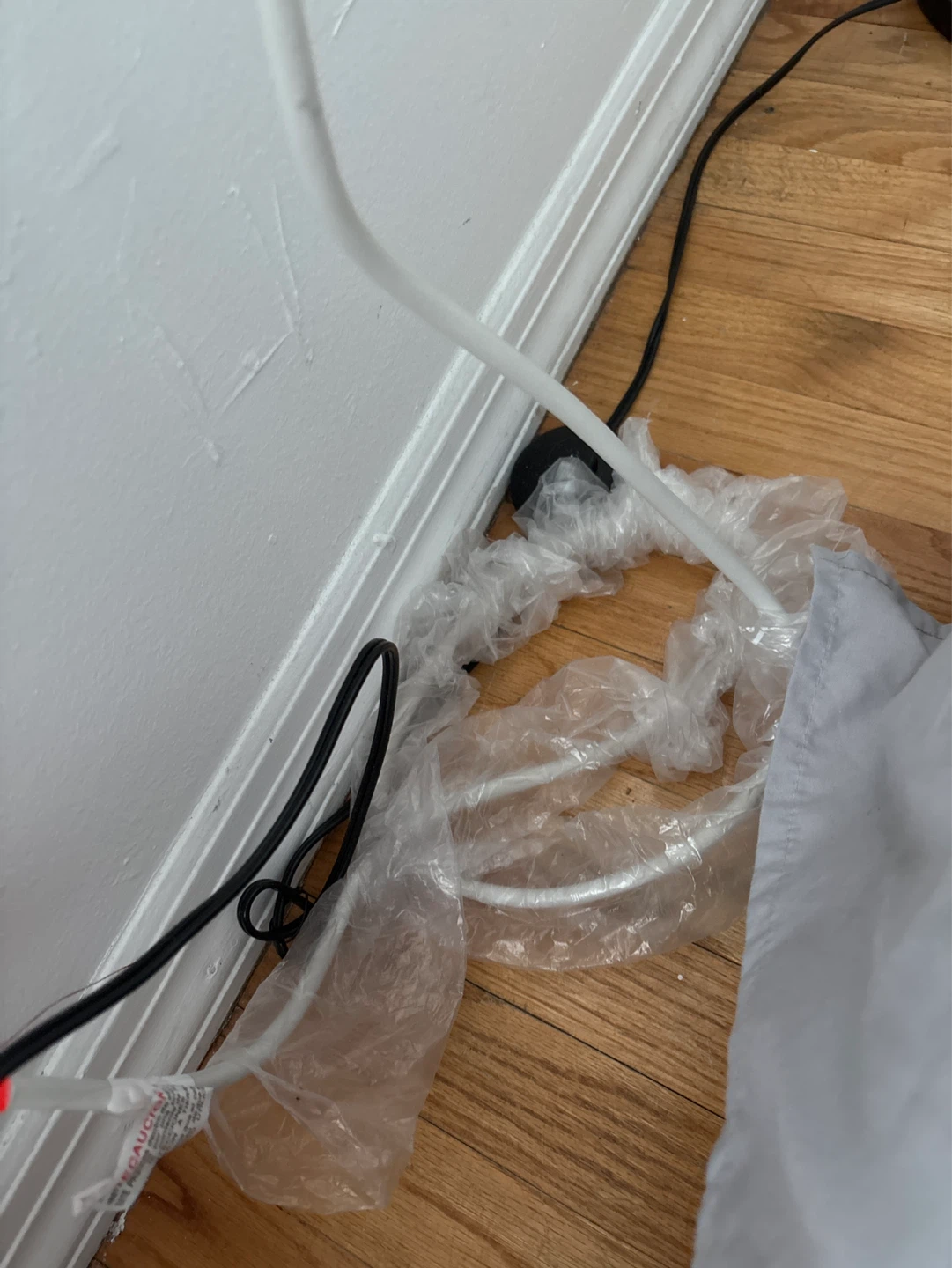 MOVE OUT SALE: Frigidaire Window Air Conditioner - photo 3