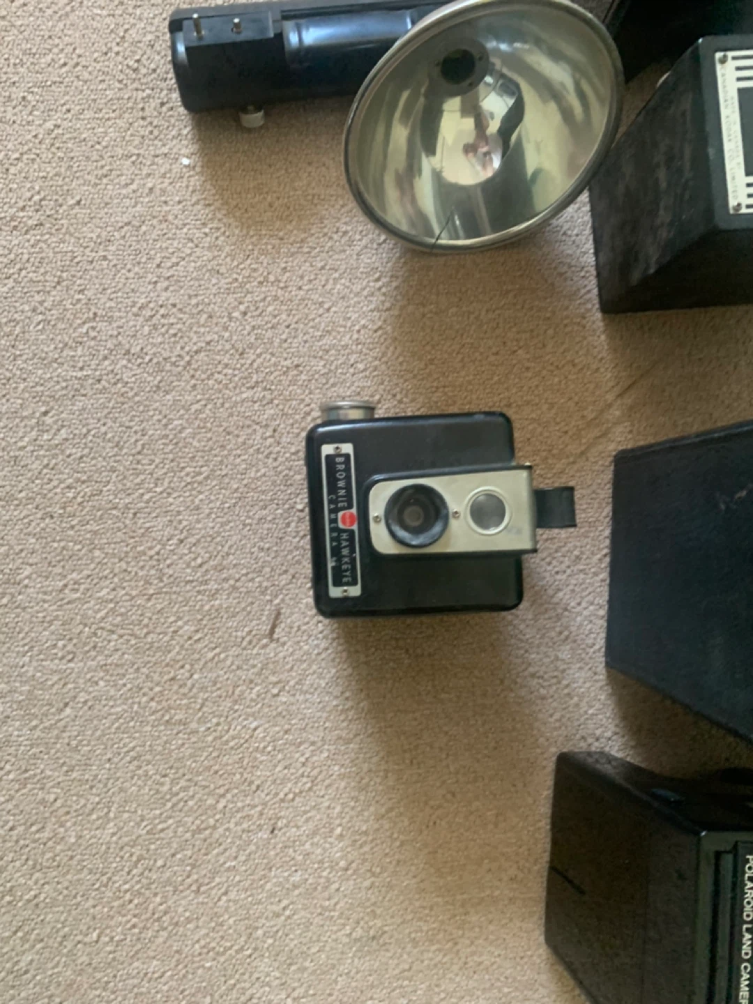 Assorted Vintage Cameras and Flash Unit - photo 3