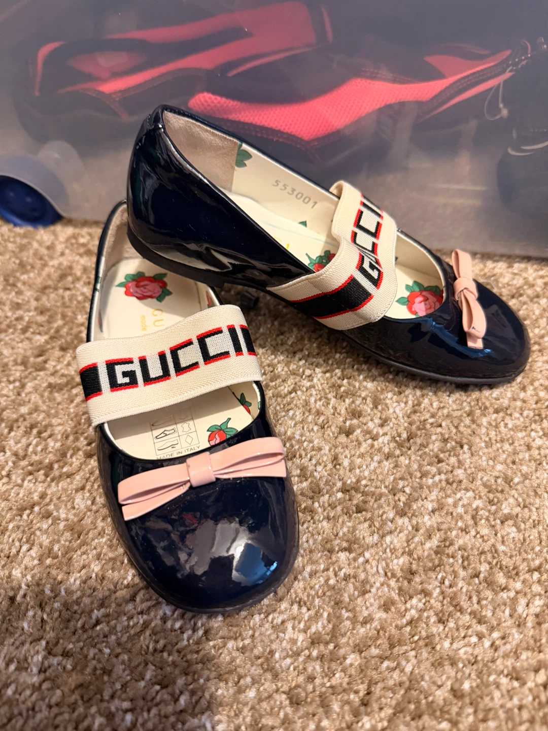 Gucci Navy Patent Leather Ballet Flats - Size 27 - photo 2