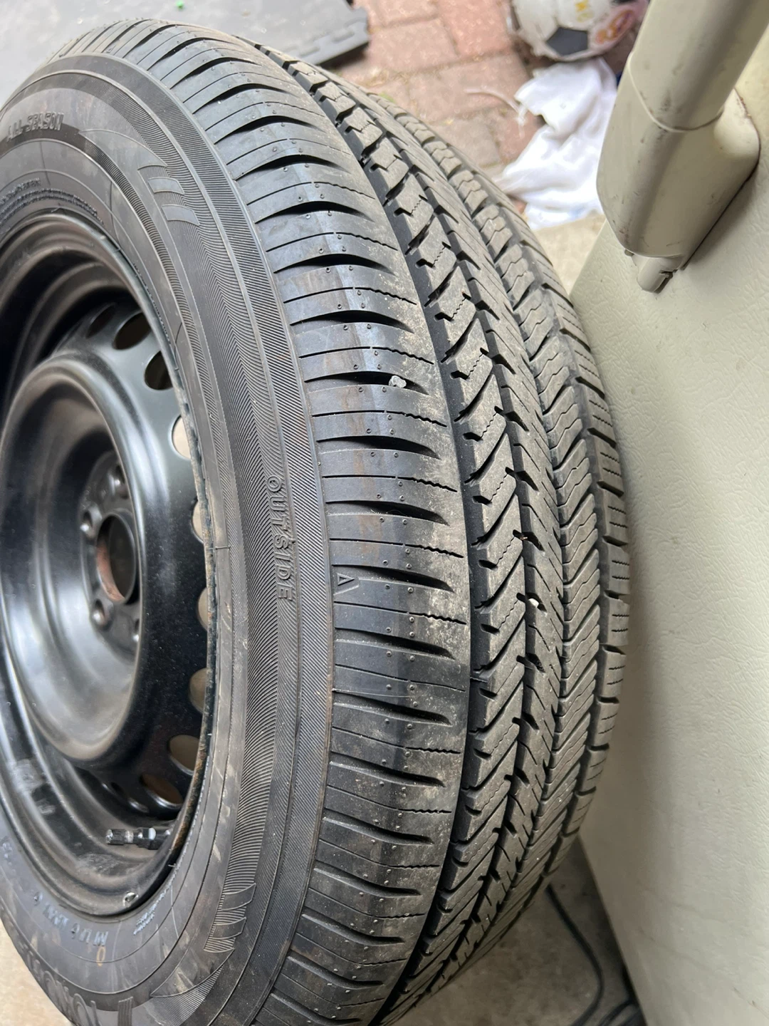 Yokohama 205/65R16 All Season Tire - photo 4